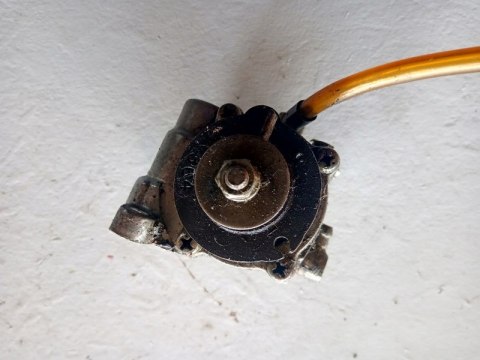 DOZOWNIK POMPA OLEJU YAMAHA DT TZR TDR RD 3302752 DOZOWNIK POMPA OLEJU YAMAHA DT TZR TDR RD 3302752