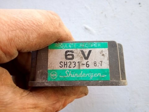 REGULATOR NAPIĘCIA HONDA CB 125 SH231-6 REGULATOR NAPIĘCIA HONDA CB 125 SH231-6