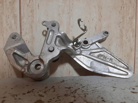SET PODNÓŻEK YAMAHA YZF 750 SET PODNÓŻEK YAMAHA YZF 750