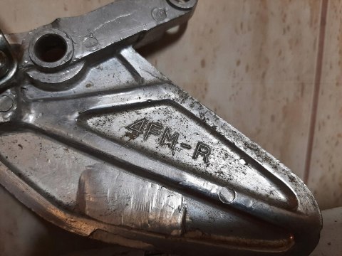 SET PODNÓŻEK YAMAHA YZF 750 SET PODNÓŻEK YAMAHA YZF 750
