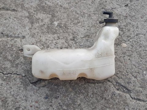 ZBIORNICZEK WYRÓWNAWCZY HONDA SH ZBIORNICZEK WYRÓWNAWCZY HONDA SH