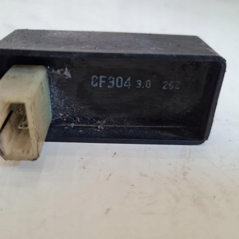 HONDA VF 700 MAGNA RC21E PRZEKAŹNIK CF 304