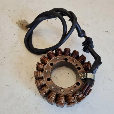 HONDA VF 700 MAGNA RC21E STATOR STOJAN ISKROWNIK ALTERNATOR