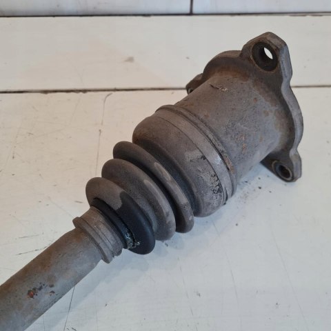 FIAT SEDICI SUZUKI SX4 4X4 1.9 MULTIJET PÓŁOŚ LEWY TYŁ TYLNA