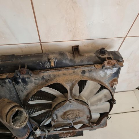 FIAT SEDICI SUZUKI SX4 4X4 1.9 MUTIJET CHŁODNICA WODY CIECZY WENTYLATORY