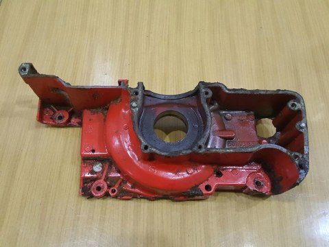 JONSERED 625 KARTER OBUDOWA SILNIKA POŁÓWKA KORPUS ORYG