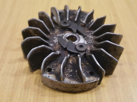 JONSERED 625 MAGNETO KOŁO MAGNESOWE ORYG