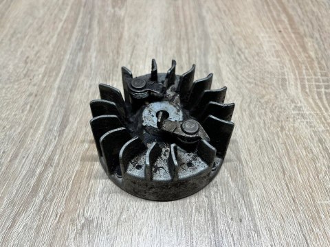 JONSERED CS 2138 MAGNETO KOŁO MAGNESOWE ORYG