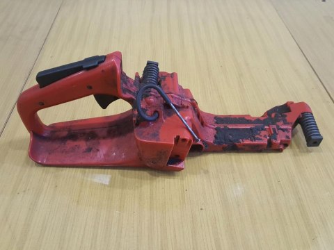 JONSERED CS 2145 RĄCZKA UCHWYT OBUDOWA ZBIORNIK ORYG