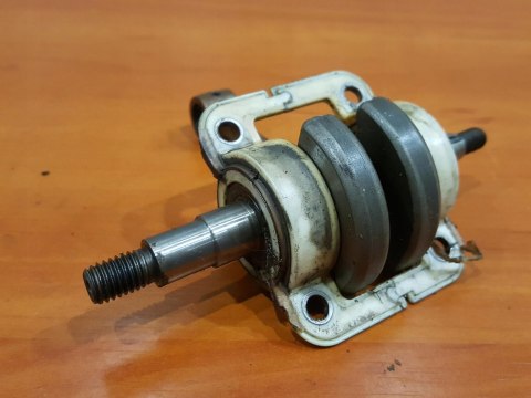 JONSERED GR44 WAŁ KORBOWY KORBOWÓD ORYG