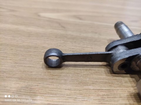 KAWASAKI KT12AD NOŻYCE WAŁ KORBOWY KORBOWÓD ORYG