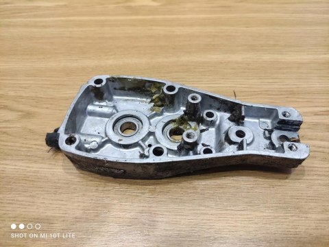 KAWASAKI KT12D OBUDOWA OSŁONA PRZEKŁADNI POKRYWA ORYG