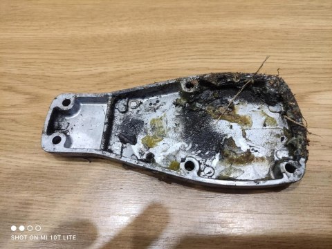 KAWASAKI KT12D OBUDOWA OSŁONA PRZEKŁADNI POKRYWA ORYG