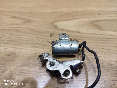 KAWASAKI KT12D PRZERYWACZ ZAPŁONU ISKROWNIK ORYG