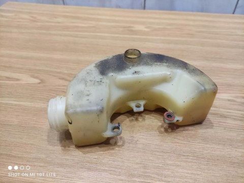 KAWASAKI KT12D ZBIORNIK PALIWA BAK ORYG