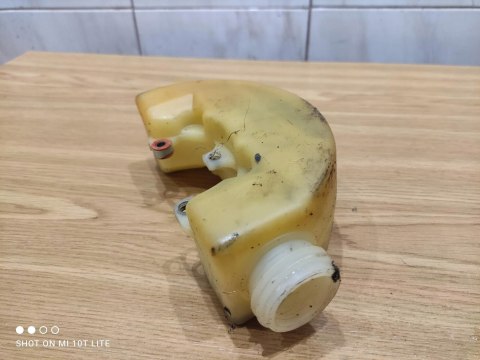 KAWASAKI KT12D ZBIORNIK PALIWA BAK ORYG