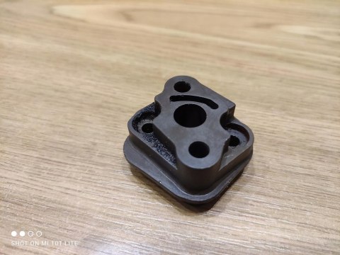 KAWASAKI TF22 NOŻYCE KRÓCIEC PODSTAWA MOCOWANIE ORYG