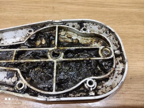 KAWASAKI TF22 NOŻYCE POKRYWA OBUDOWA PRZEKŁADNI ORYG