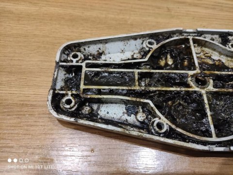 KAWASAKI TF22 NOŻYCE POKRYWA OBUDOWA PRZEKŁADNI ORYG