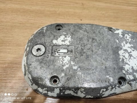 KAWASAKI TF22 NOŻYCE POKRYWA OBUDOWA PRZEKŁADNI ORYG