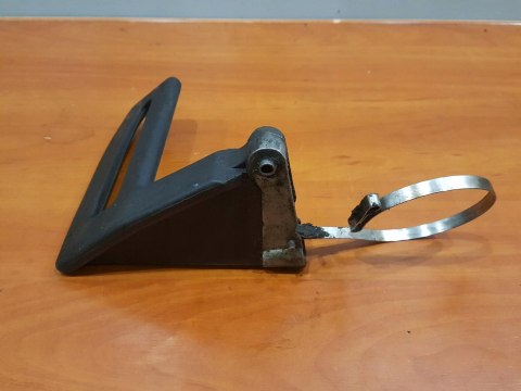 MCCULLOCH CALIFORNIA 90 RĄCZKA DŹWIGNIA HAMULCA ORYG