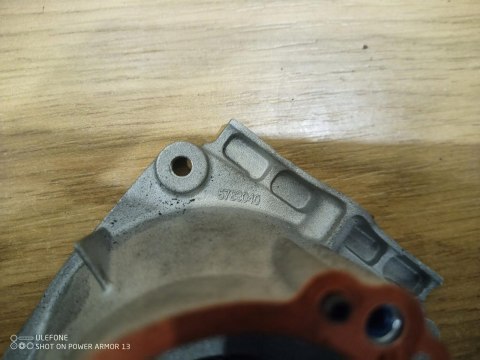 McCULLOCH B26 PS KARTER OBUDOWA SILNIKA BLOK ORYG