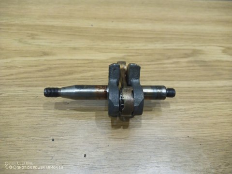 McCULLOCH B26 PS WAŁ KORBOWY KORBOWÓD ORYG