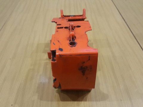 SHINDAIWA YB 301 OBUDOWA OSŁONA KORPUS ORYG