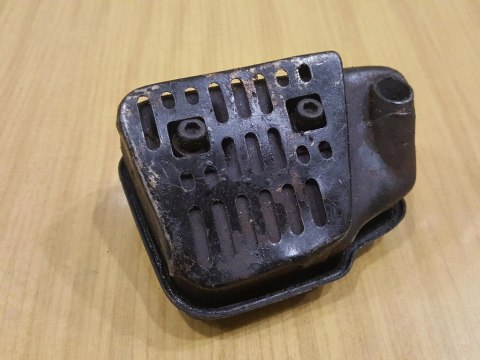 SHINDAIWA YB 301 TŁUMIK WYDECH ORYG