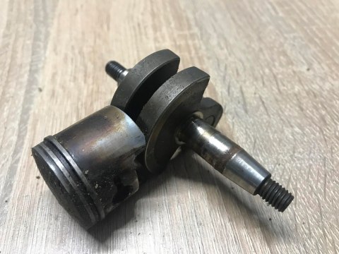 ACTIVE 2.5 WAŁ KORBOWY KORBOWÓD