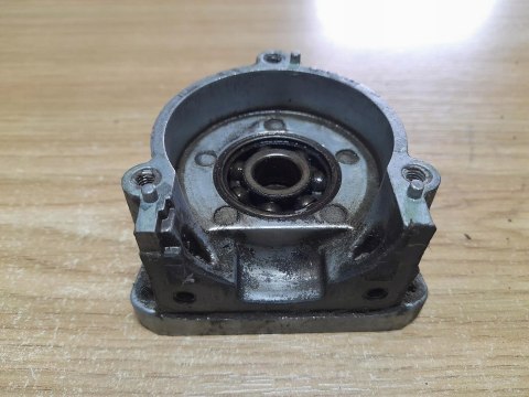 ACTIVE 4.0 KARTER OBUDOWA SILNIKA KORPUS POŁÓWKA