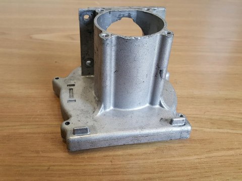 HOMELITE I625CD KARTER OBUDOWA SILNIKA KORPUS