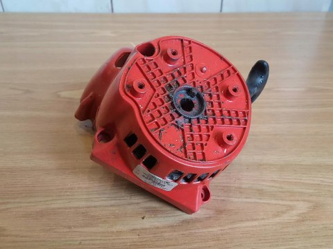 HOMELITE I625CD KARTER OBUDOWA SILNIKA KORPUS