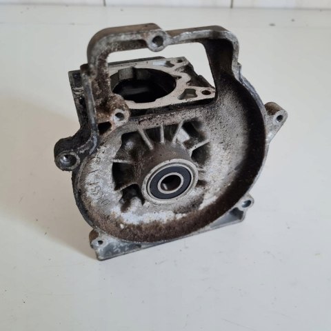 HOMELITE ST155 KARTER OBUDOWA SILNIKA KORPUS