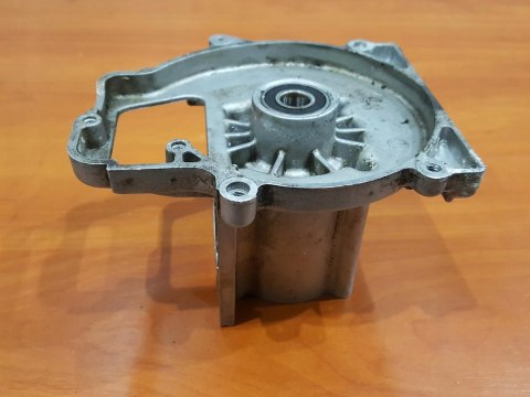 HOMELITE ST155 KARTER OBUDOWA SILNIKA KORPUS