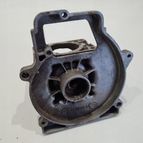 HOMELITE ST155 KARTER OBUDOWA SILNIKA KORPUS