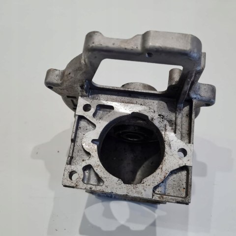 HOMELITE ST155 KARTER OBUDOWA SILNIKA KORPUS