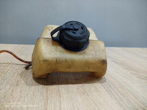 IKRA BT 1045/1 ZBIORNIK PALIWA BAK ORYG
