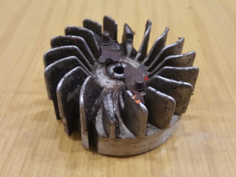 JONSERED 451 MAGNETO KOŁO MAGNESOWE ORYG