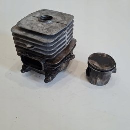 MCCULLOCH MD 330 AV CYLINDER TŁOK ORYGINAŁ KOMPLET