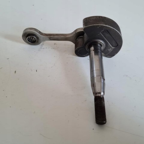 HOMELITE ST155 WAŁ KORBOWY KORBOWÓD