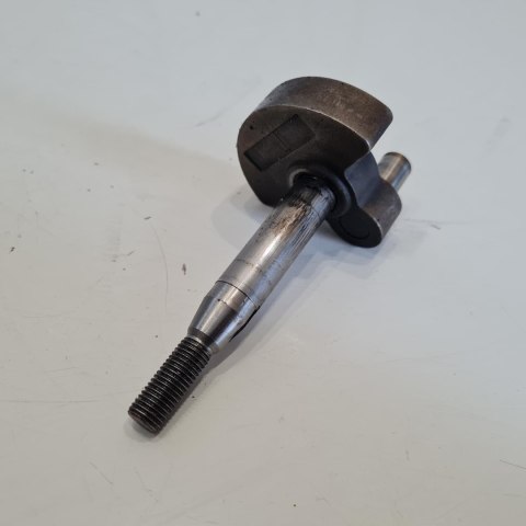 HOMELITE ST155 WAŁ KORBOWY