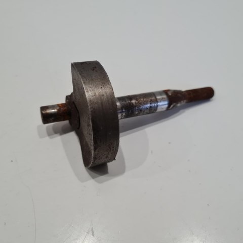 HOMELITE ST155 WAŁ KORBOWY