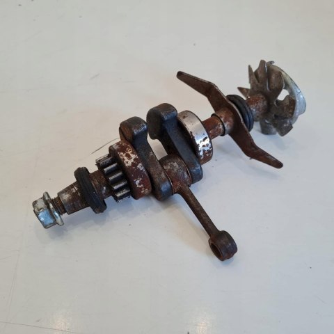 HONDA GX31 WAŁ KORBOWY KORBOWÓD