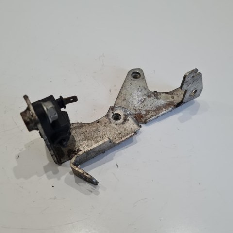 HONDA GV 100 STELAŻ UCHWYT MOCOWANIE STYCZNIK