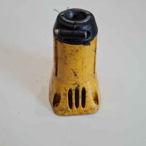 MCCULLOCH MD 330 AV OSŁONA OBUDOWA KORPUS