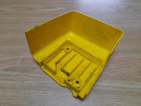 MCCULLOCH MD 330 AV OSŁONA OBUDOWA POKRYWA KORPUS