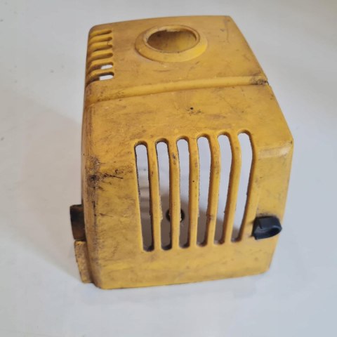 MCCULLOCH MD 330 AV OSŁONA OBUDOWA POKRYWA KORPUS