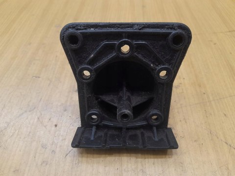 MCCULLOCH MD 330 AV OSŁONA OBUDOWA POKRYWA KORPUS