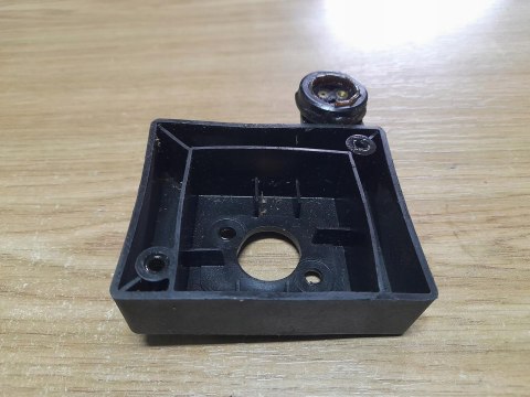 MCCULLOCH MD 330 AV PODSTAWA MOCOWANIE OBUDOWA